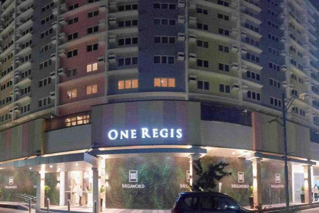 באקולוד 1Br With Extra Room At One Regis- Megaworld מראה חיצוני תמונה