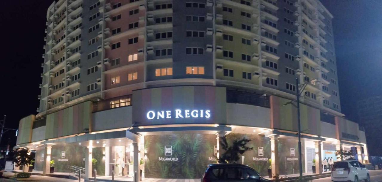 באקולוד 1Br With Extra Room At One Regis- Megaworld מראה חיצוני תמונה